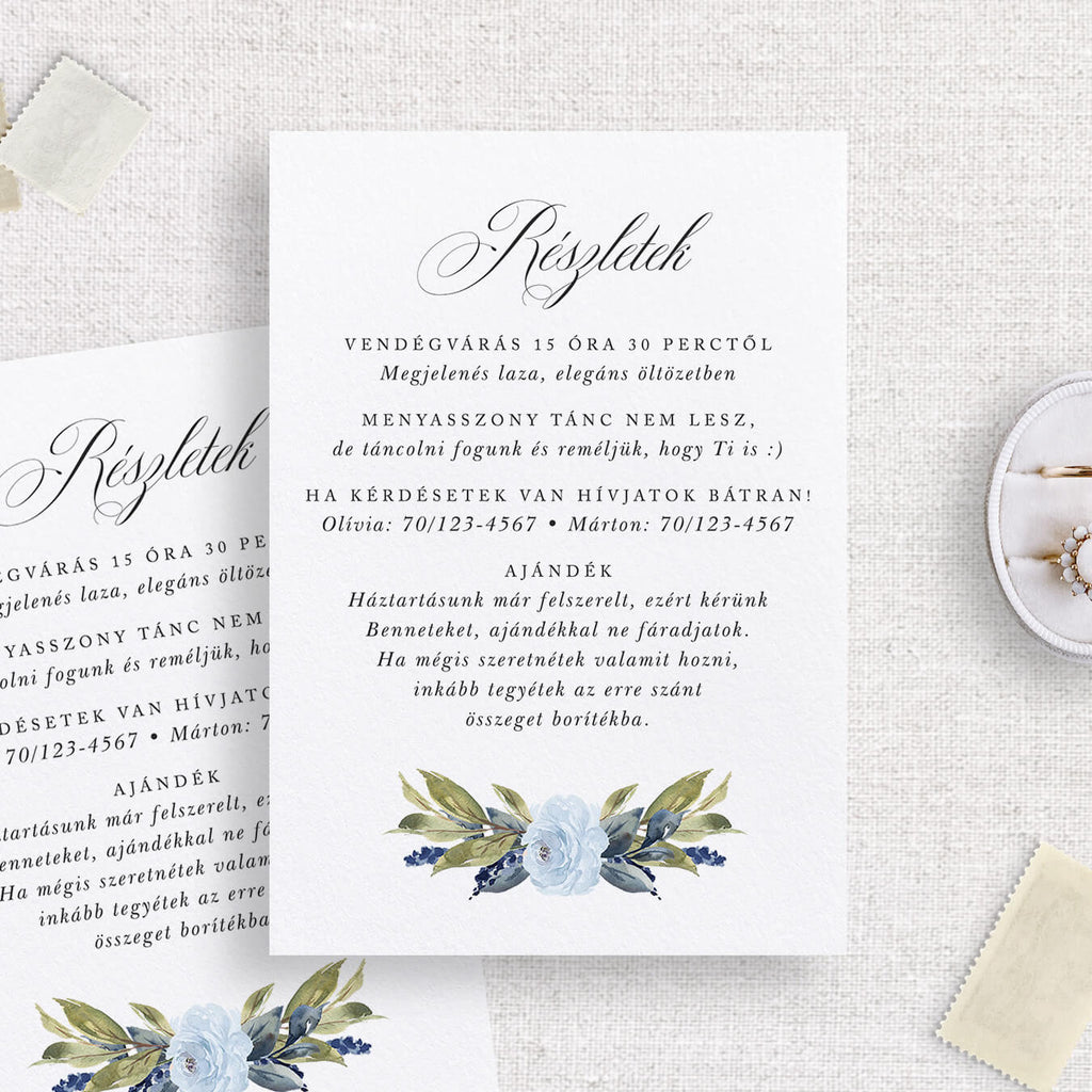 Kék virágos esküvői információs kártya
