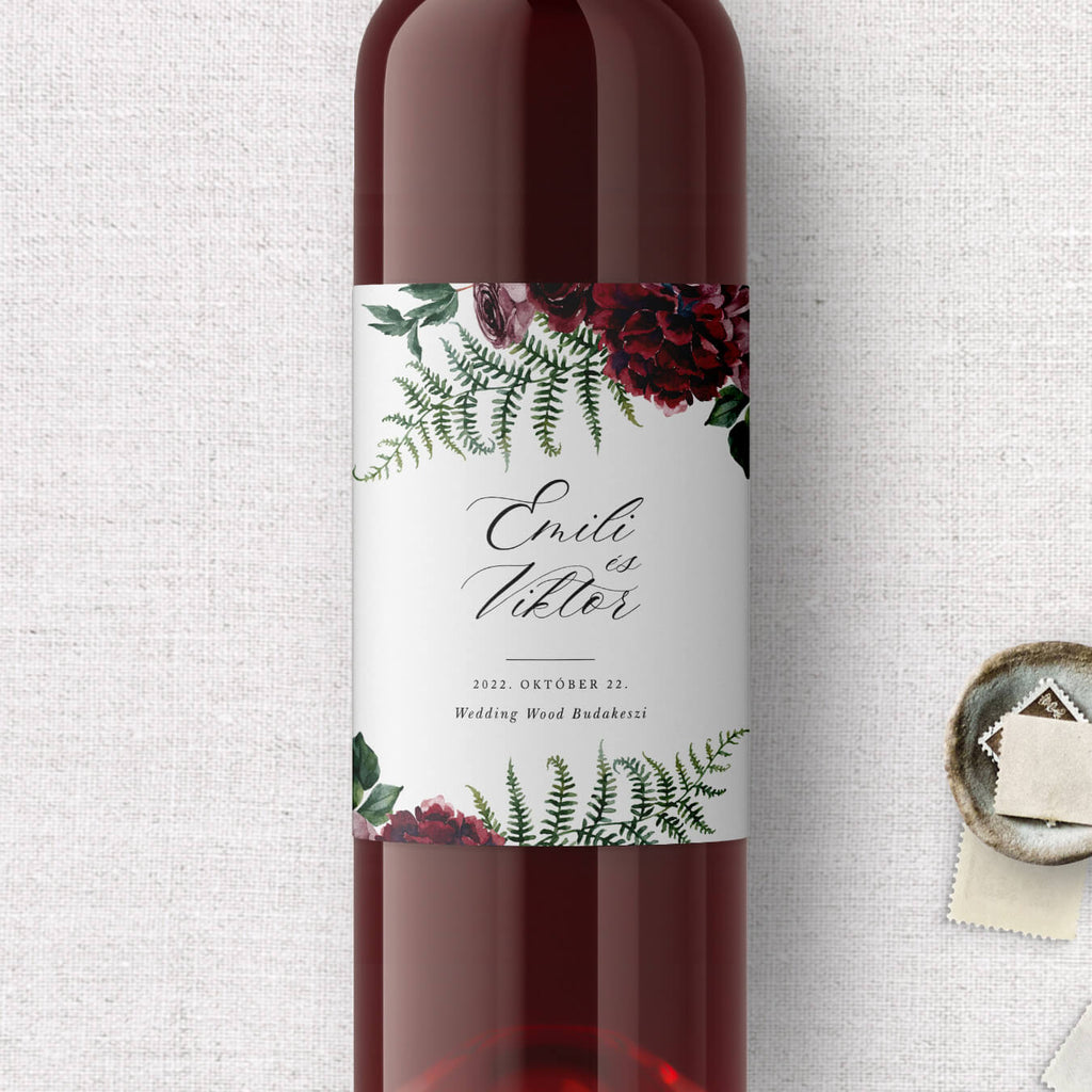Burgundi virágos esküvői boros címke