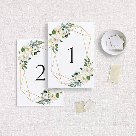 Fehér virágos esküvői asztalszám - Instant Meghívó