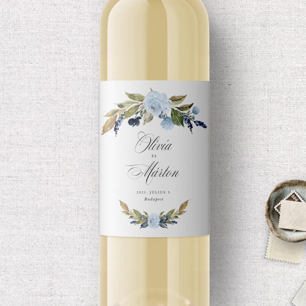 Kék virágos esküvői boros címke